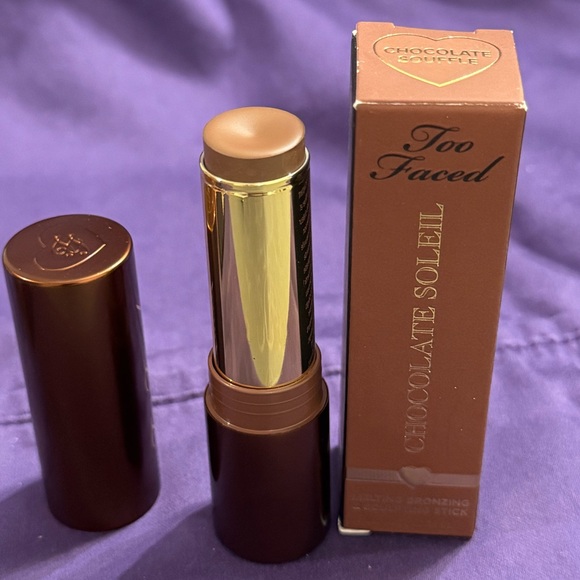 Too Faced Chocolate Soleil Melting Bronzing & Sculpting Stick Chocolate Soufflé - Picture 1 of 3
